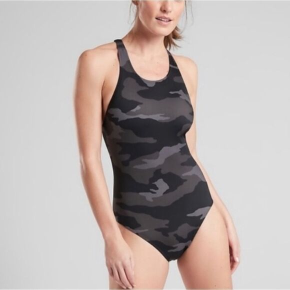 Athleta 38 Freestyle Camo One Piece - New - Picture 1 of 4
